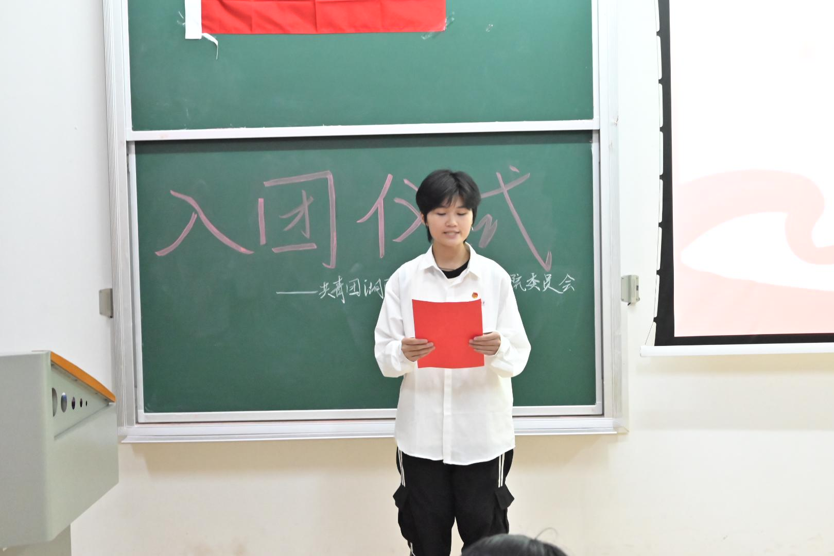 0c8a39d6a30944b38c31ea7f97867967.png 0c8a39d6a30944b38c31ea7f97867967.png
